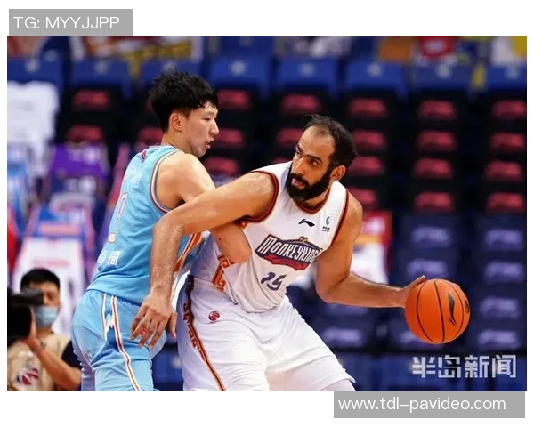 亚当斯狂砍57分,他8分,新疆还能忍哈达迪多久? 亚当斯狂砍57分,他8分,新疆还能忍哈达迪多久?