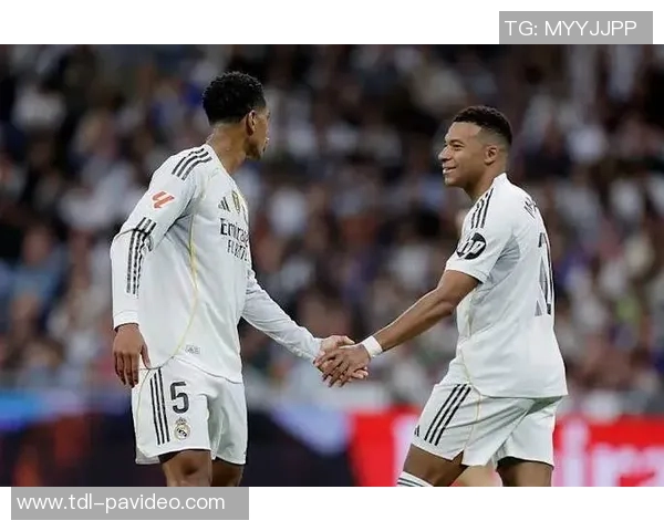 瓦伦西亚vs赫塔费:丹朱马、阿吉雷萨瓦拉首发,马里奥-马丁、克里桑图斯-乌切出战 瓦伦西亚vs赫塔费:丹朱马、阿吉雷萨瓦拉首发,马里奥-马丁、克里桑图斯-乌切出战