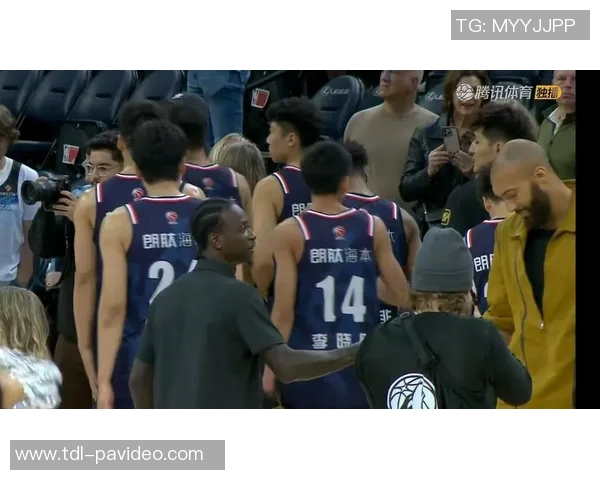 马刺季前赛主场赛程公布首战迎战广州龙狮,篮球迷不容错过的精彩对决 马刺季前赛主场赛程公布首战迎战广州龙狮,篮球迷不容错过的精彩对决